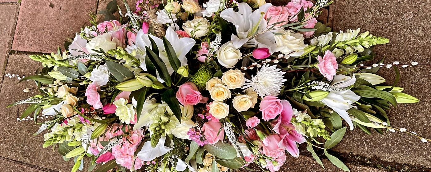 Funeral flowers from Floral Dreams in Nottingham